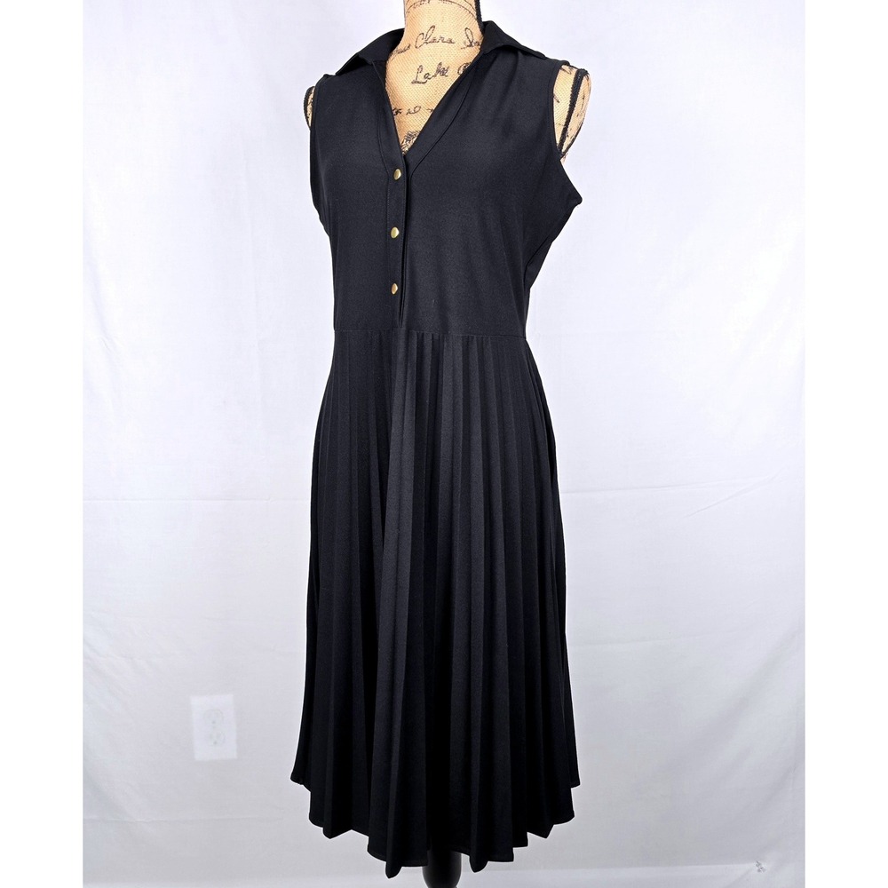 Sexy Tiana B Black Womens Sleeveless Pleated Midi Dress Gold Buttons Size M